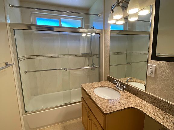 3rd image of 2853 Regnart Way