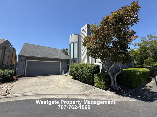 1453 Capri Ave, Petaluma, CA 94954