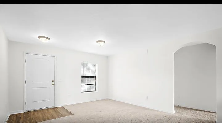 27000 Mary Ave — Photo 10