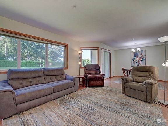 5th image of 26318 Illinois Ave NE #A-103