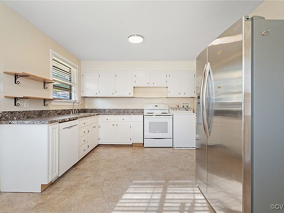 5th image of 9724 Drexel Ln