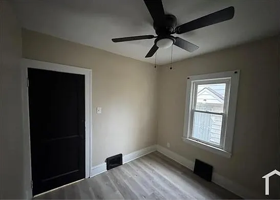 14910 Kingsford Ave #1 — Photo 7