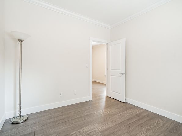 2 bedroom rental in Richmond — photo 4