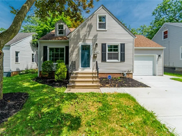 17207 Maple Heights Blvd, Maple Heights, OH 44137