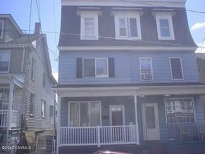 906 E Sunbury St photo 1