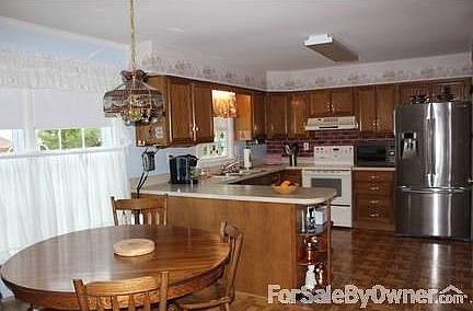 Kitchen
						:
						Kitchen/breakfast nook meaure 10.75 feet by 16 feet. Oak cabinets and pantry.