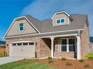 5735 Glad Acres Rd #20, Pfafftown, NC 27040