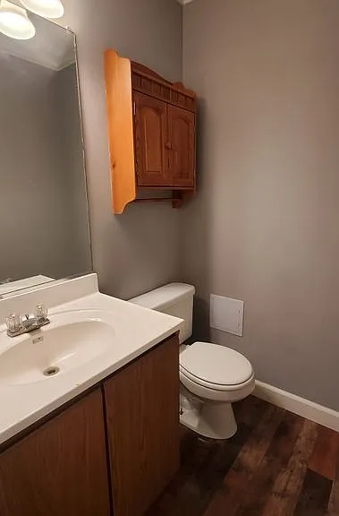 1508 Woodfield St — Photo 9