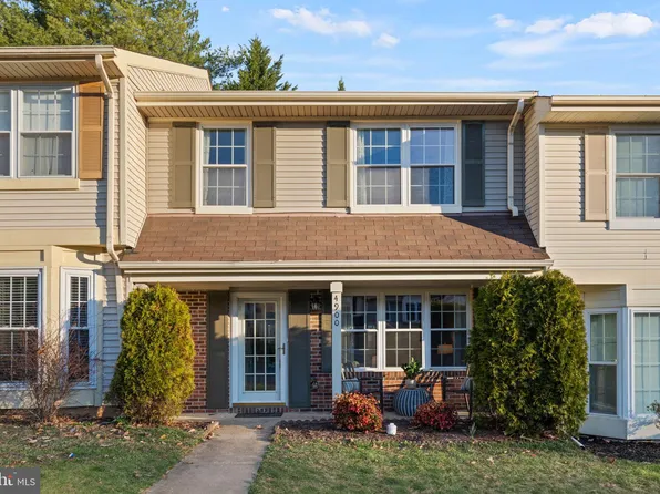 4900 Saltwater Dr, Dumfries, VA 22025