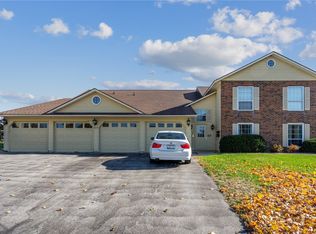 4113 Lexington Ct NE APT A, Cedar Rapids, IA 52402