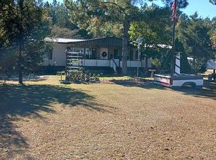 7861 Turnpike Rd, Raeford, NC 28376