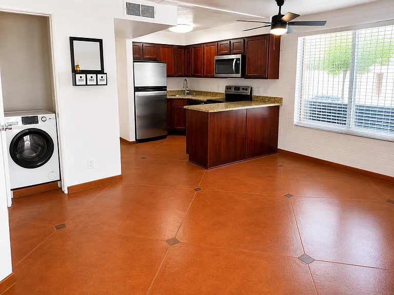 55 N Cherry Ave #115 — Photo 14