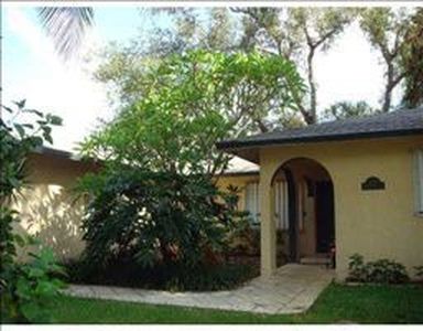 1735 SW 25th Ave, Fort Lauderdale, FL, 33312