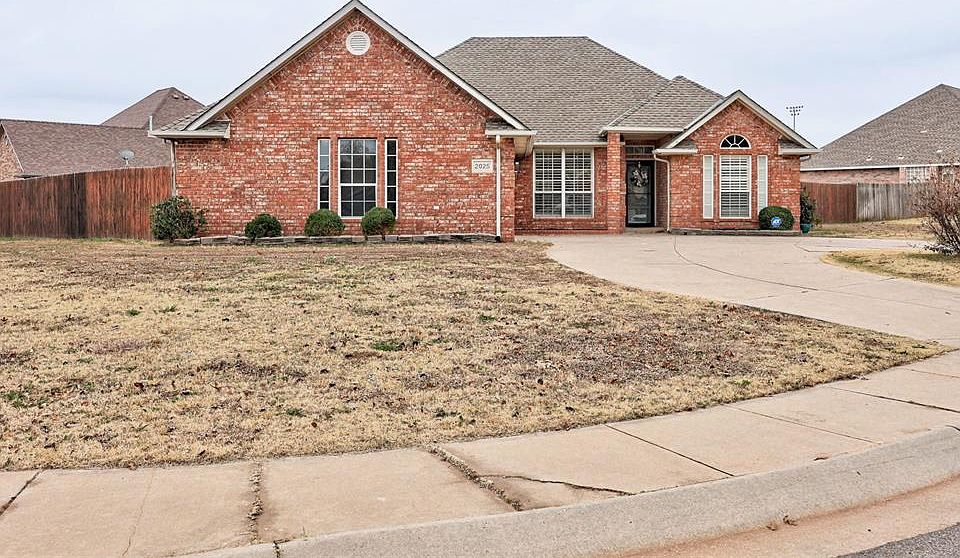 1st image of 2025 Red Bud Cir NW
