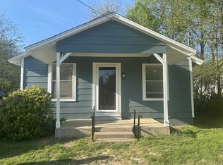 303 E 3rd St, Weatherford, TX 76086