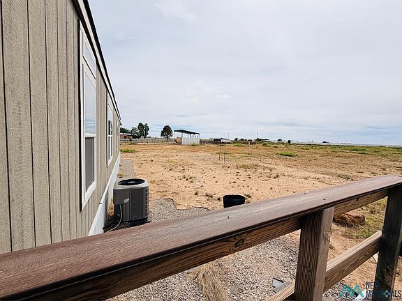 4th image of 7882 Shoshoni Rd