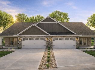 5015 Waterford Ln, Middletown, OH 45042