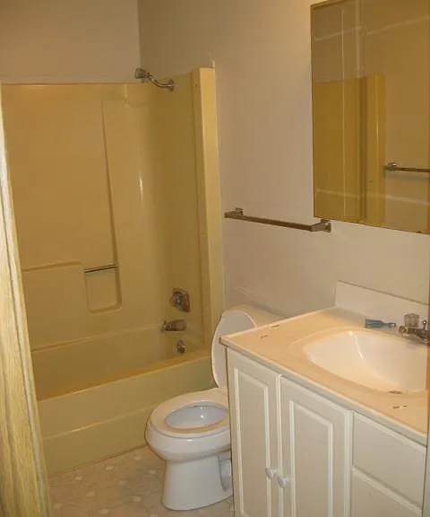 3914 Sturgis Dr — Photo 3