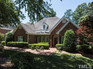 6121 Chatford Dr, Raleigh, NC 27612