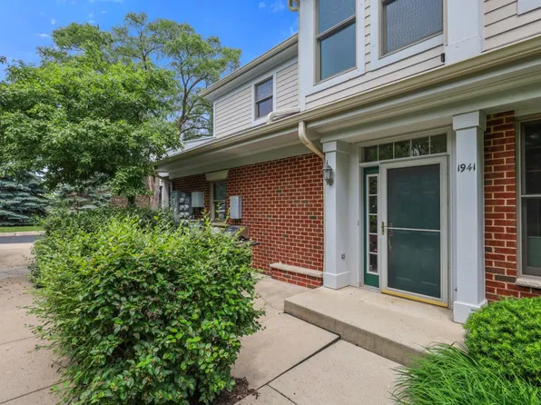 1941 Norhardt DRIVE, Brookfield, WI 53045