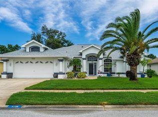 9105 Robin Nest Dr, Hudson, FL 34669