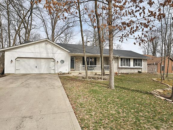 3rd image of 310 Kensington Dr