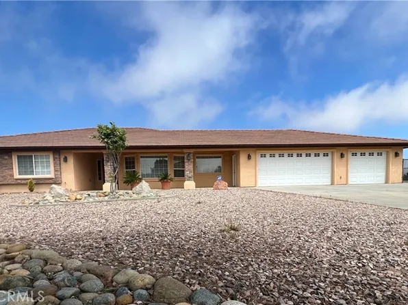 10023 Mirandy Way, Oak Hills, CA 92344