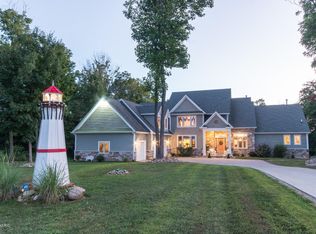 13150 Lake Chapin Banks Dr, Berrien Springs, MI 49103