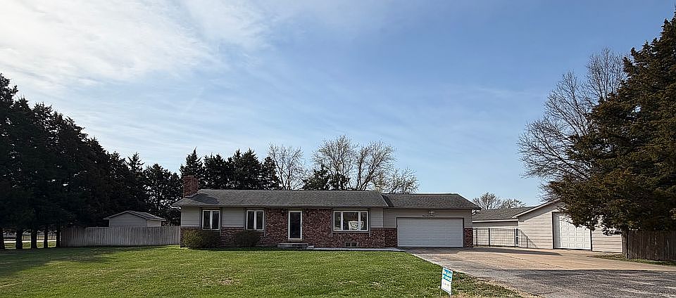 1st image of 3701 E Haven Dr