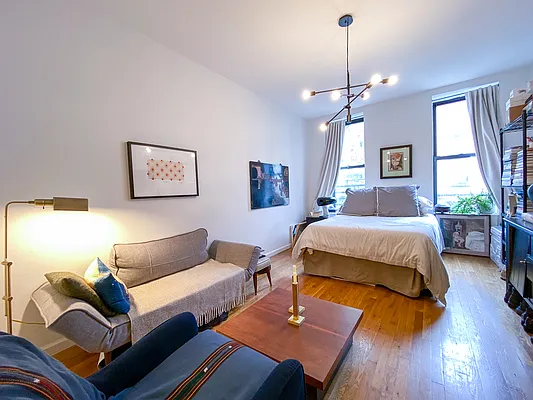 Rented by Compass | media 17