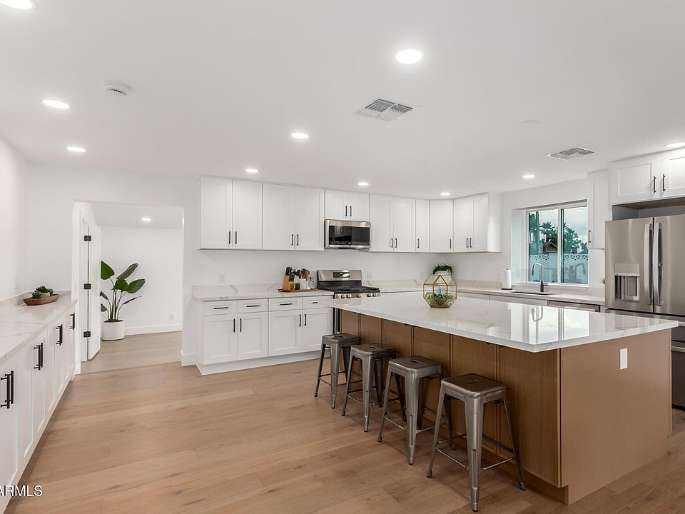 1st image of 8401 E SAN MIGUEL Avenue