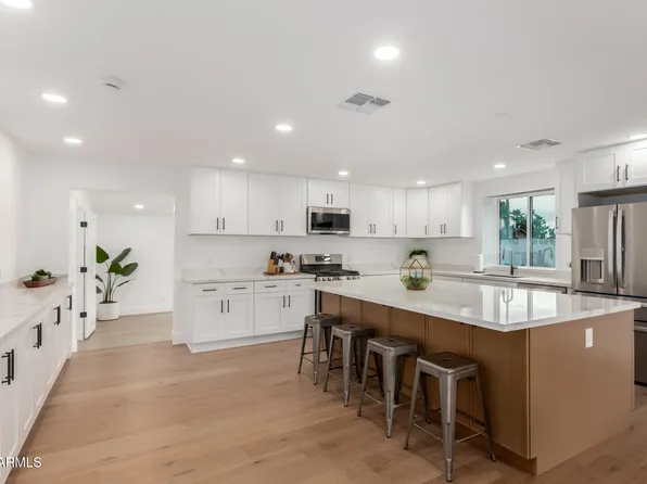 8401 E San Miguel Ave, Scottsdale, AZ 85250