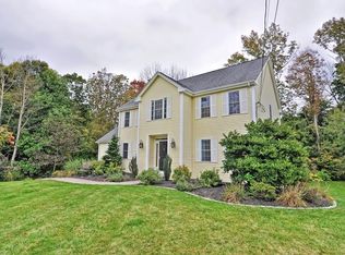 26 Pond View Way, North Attleboro, MA 02760