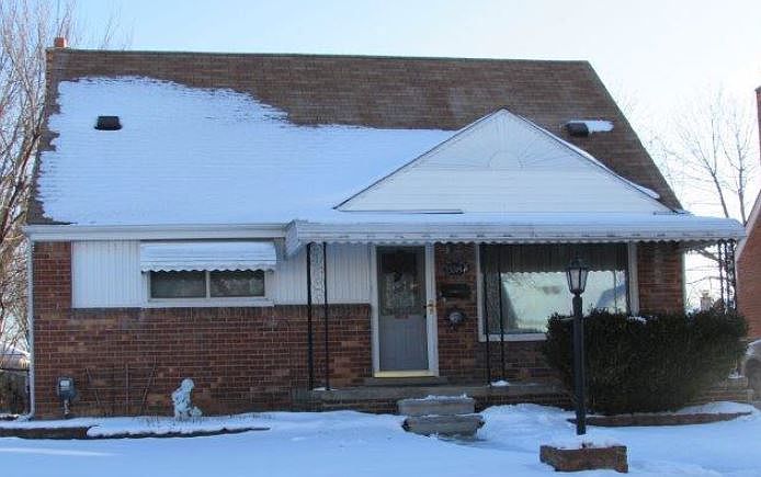 1st image of 25394 Waldorf St