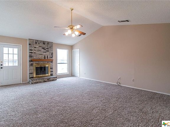 4th image of 2604 Windmill Dr