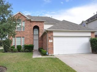 2903 Acacia Fair Ln, Fresno, TX 77545