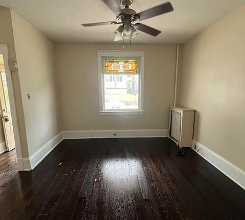4th image of 309 Arlington St