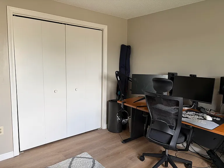 1610 White Cedar Blvd — Photo 13