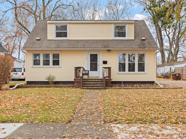 408 E Logan St, Tecumseh, MI 49286