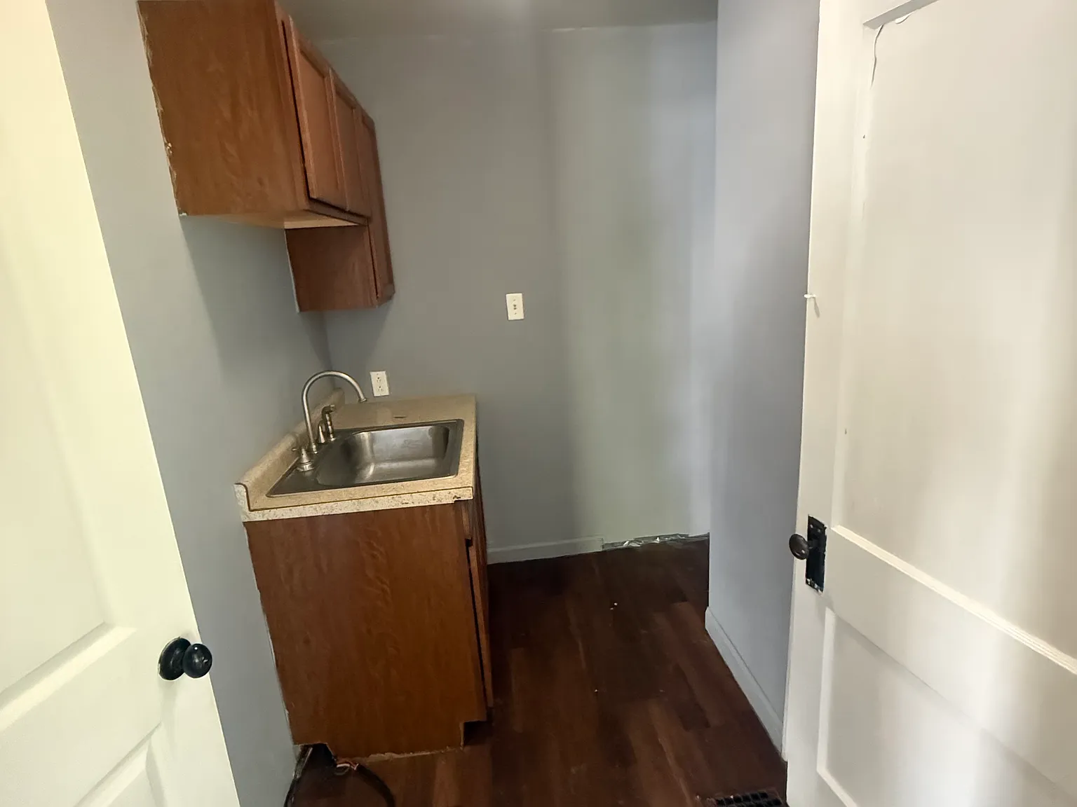1 bed, $899 — Photo 4