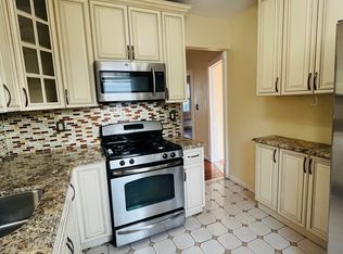 (Undisclosed Address), New Rochelle, NY 10801