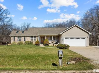 4411 E Deer Hart Dr, Chillicothe, IL 61523