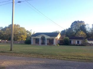 6800 Wells Ave, Moss Point, MS 39563