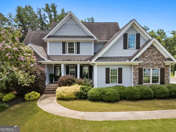 2165 Harperfield Dr, Bogart, GA 30622