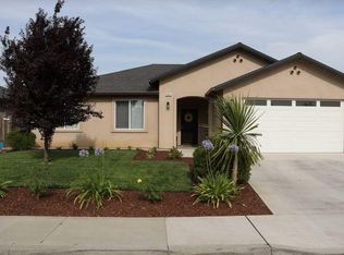 1803 Greene St, Dinuba, CA 93618