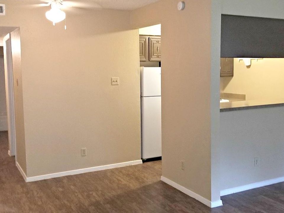 1st image of 1221 Barton Hills Dr APT 105