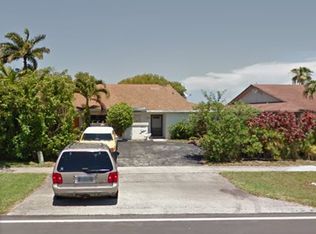 5632 Park Rd, Davie, FL 33312