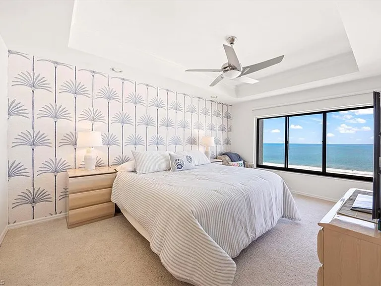 100 N Collier Blvd #Penthouse 5 — Photo 18