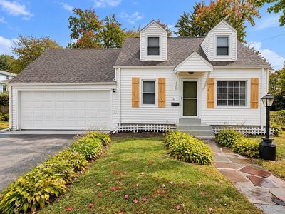 17 Royal St, Agawam, MA, 01001
