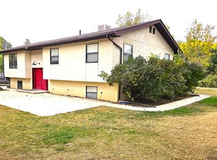 29 Road 3499, Flora Vista, NM 87415